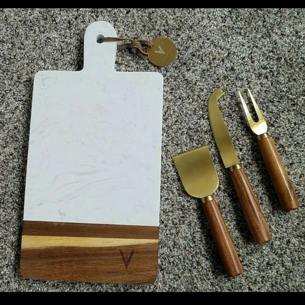 Vanessa Williams - NIB- - marble cutting board with cheese spread knive/spreader